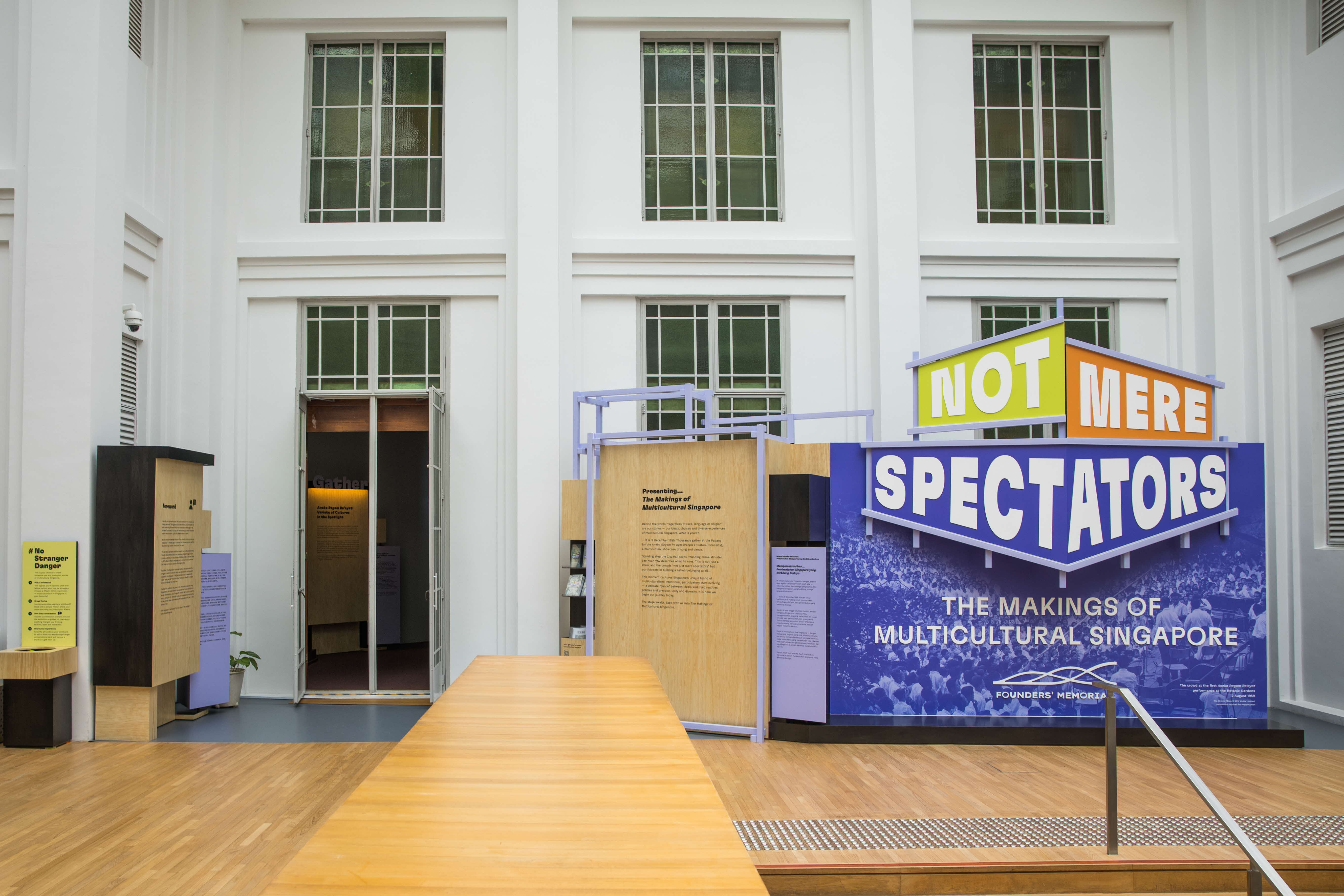 20251022-FM_Spectators-157